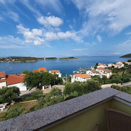 Apartment Jelena Rab Town Bagian luar foto