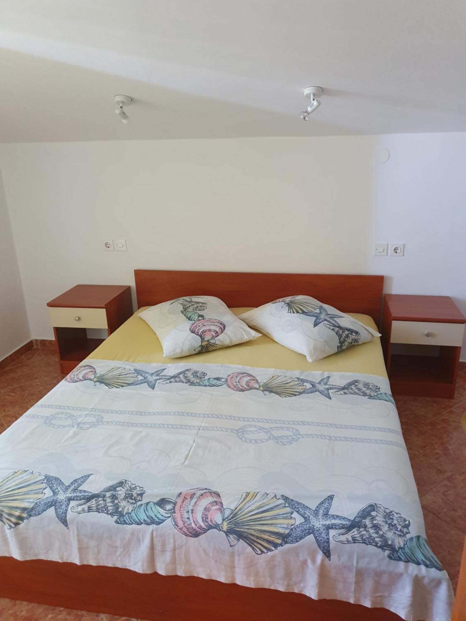Apartment Jelena Rab Town Ruang foto