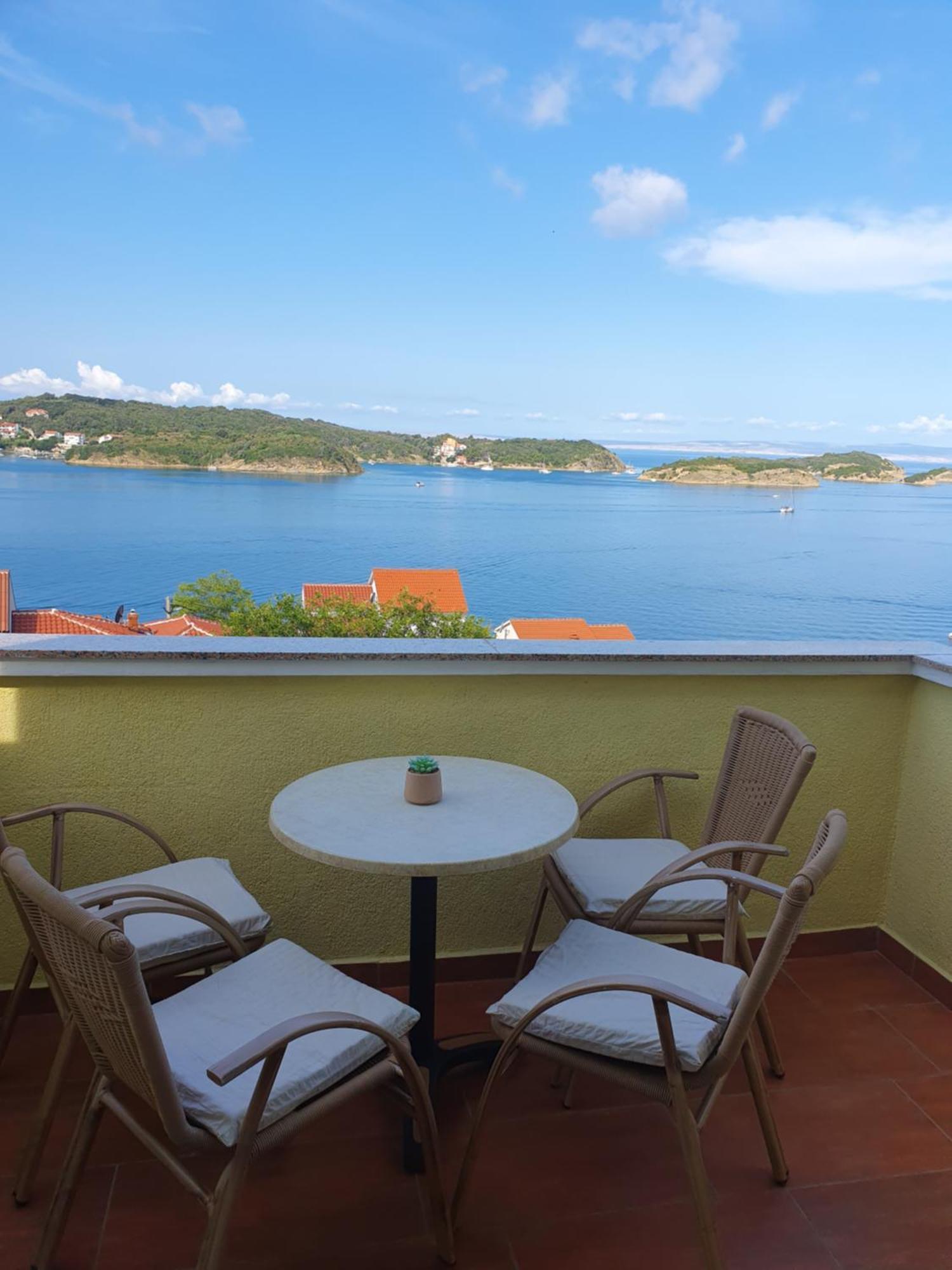 Apartment Jelena Rab Town Bagian luar foto